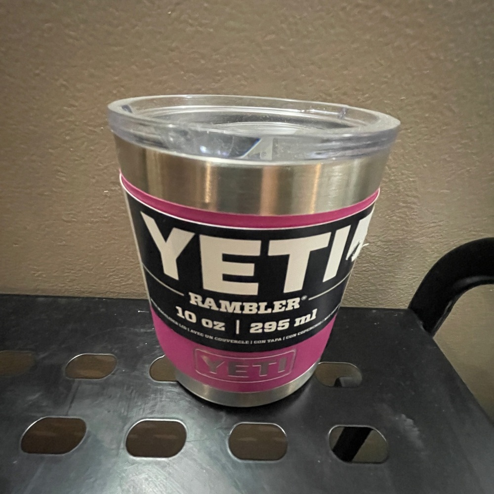 NWT-YETI Rambler 10 oz Tumbler - Prickly Pear pink